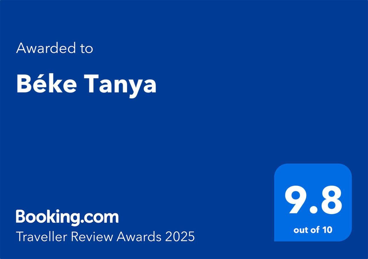 Beke Tanya Villa Nyarsapat Ngoại thất bức ảnh